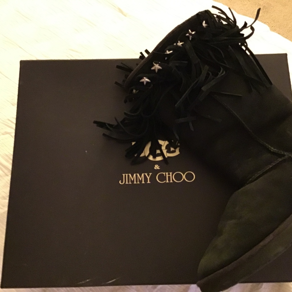 UGGS. BLACK WOMENS